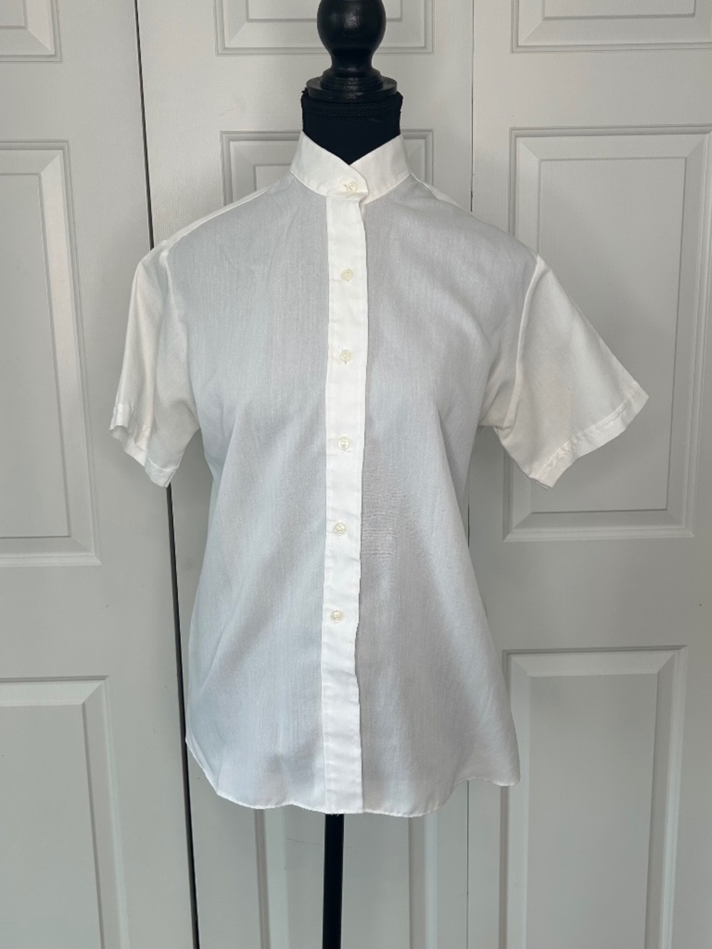 Devon Aire White Equestrian Show Shirt with Short Sleeves Size Small